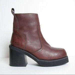90’s Chunky Brown Leather Ankle Boot